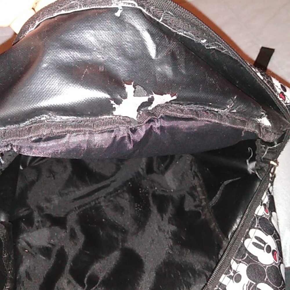 🐭 Mickey Mouse Backpack 🐭 - Picture 12 of 13